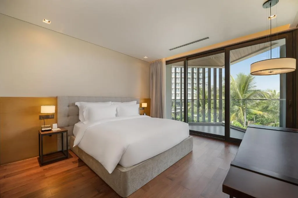 Shilla Monogram Quangnam Danang — 15