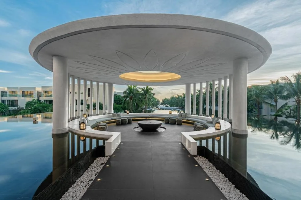 Shilla Monogram Quangnam Danang — 39
