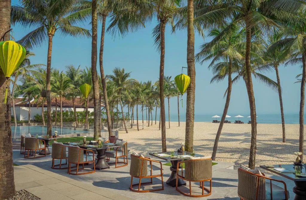 Four Seasons The Nam Hai — 17