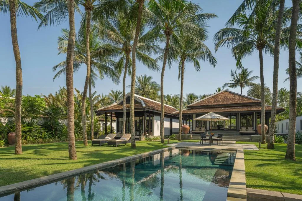 Four Seasons The Nam Hai — 12