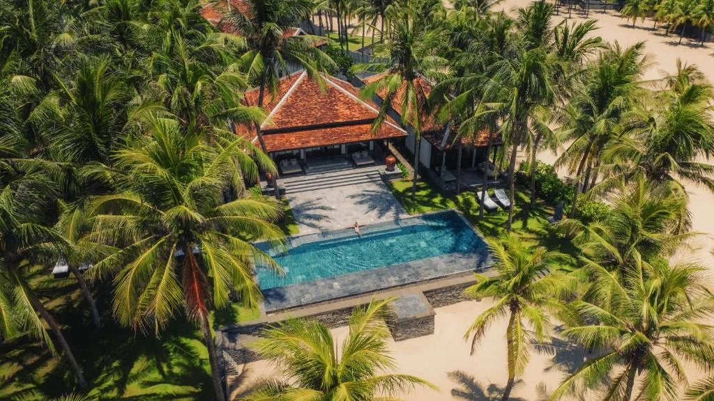 Four Seasons The Nam Hai — 13