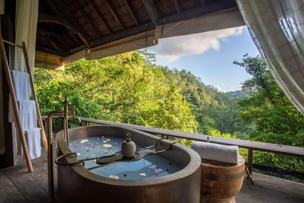 Buahan, a Banyan Tree Escape — 21