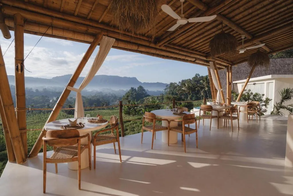 NUMA Bali Hotel — 22