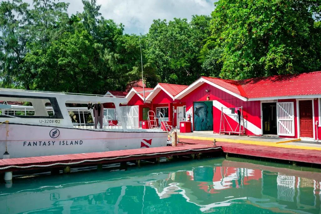 Fantasy Island Beach Resort and Marina — 16