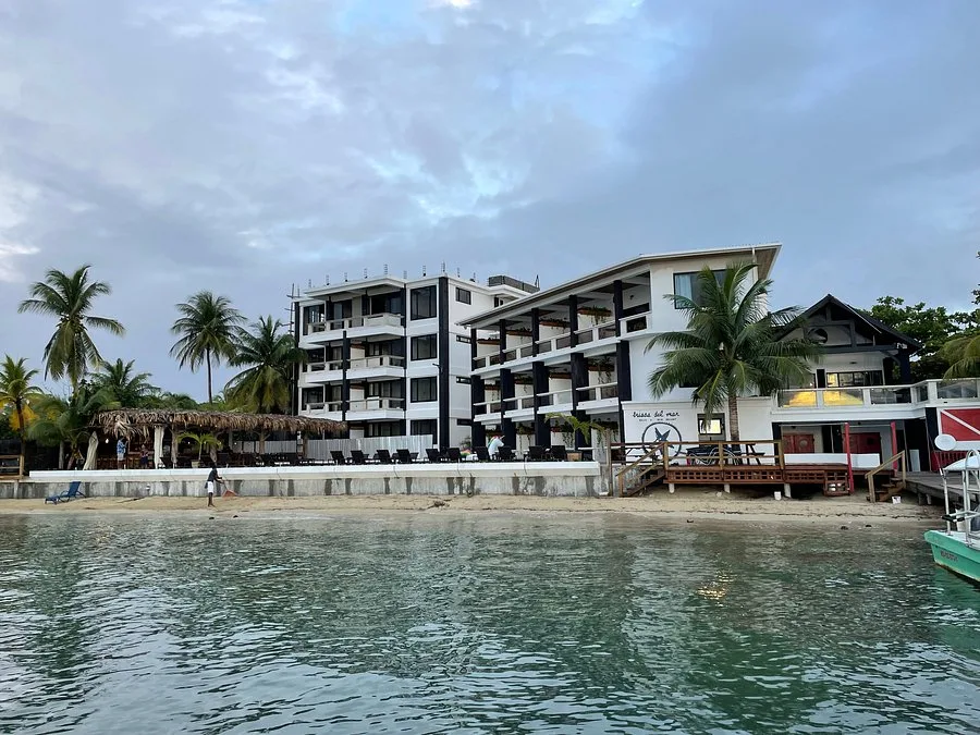 Brisas Del Mar Beach + Dive Resort — 8