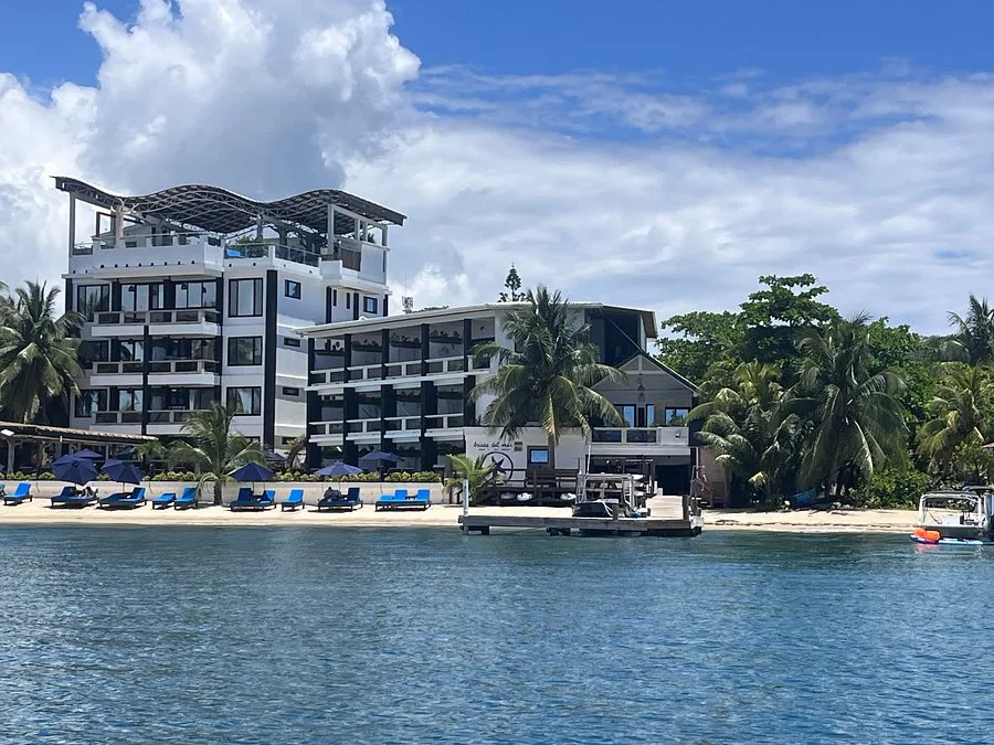 Brisas Del Mar Beach + Dive Resort — 9