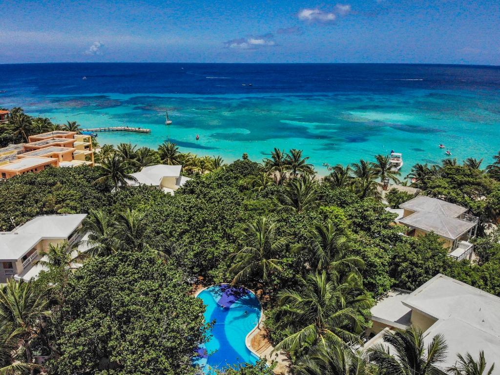 Paradise Beach Hotel & Resort — 6