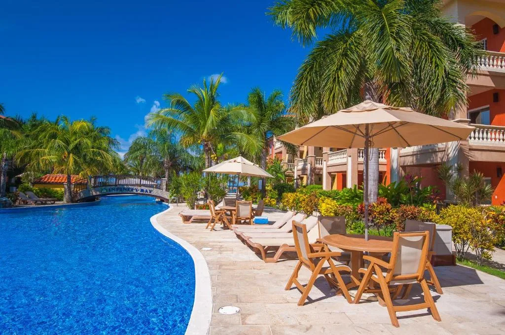 Infinity Bay Spa & Beach Resort — 16
