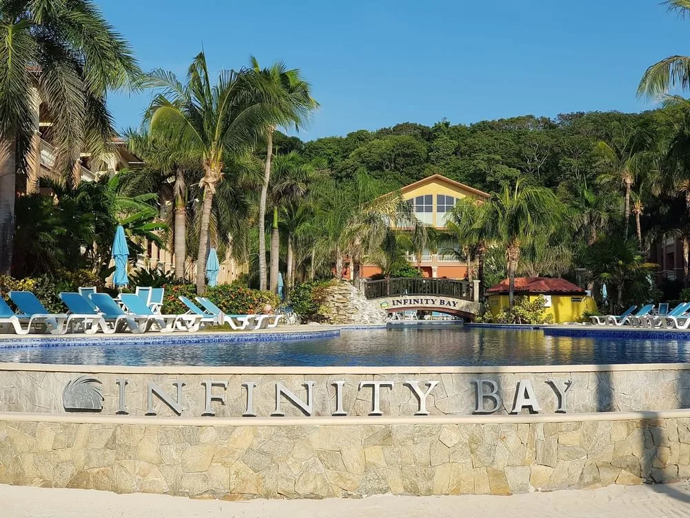 Infinity Bay Spa & Beach Resort — 8