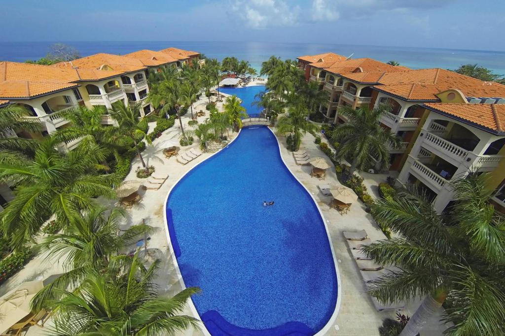 Infinity Bay Spa & Beach Resort — 1