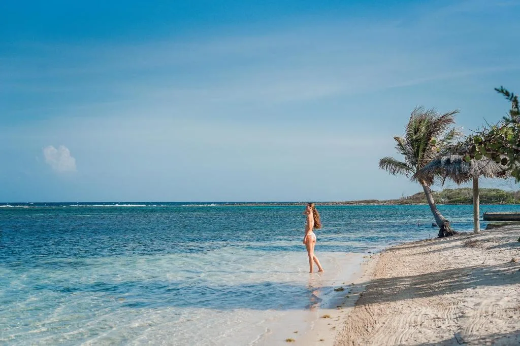 Barefoot Cay Resort — 26
