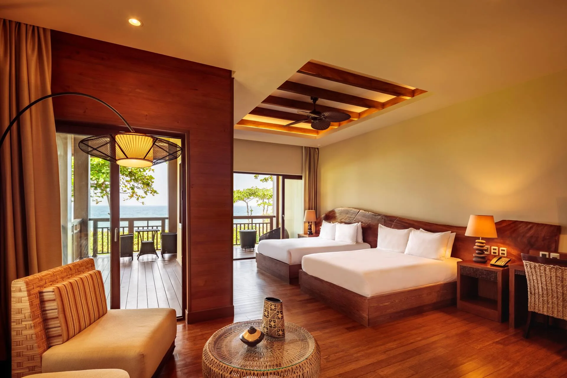 Indura Beach & Golf Resort Curio Collection By Hilton — 9