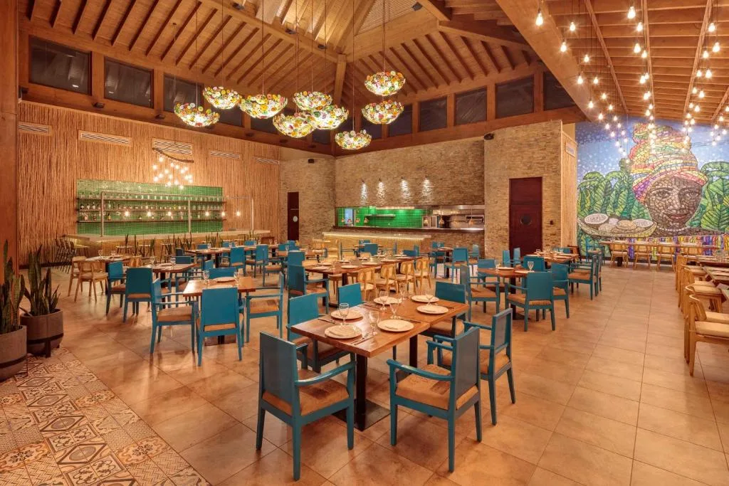 Indura Beach & Golf Resort Curio Collection By Hilton — 25
