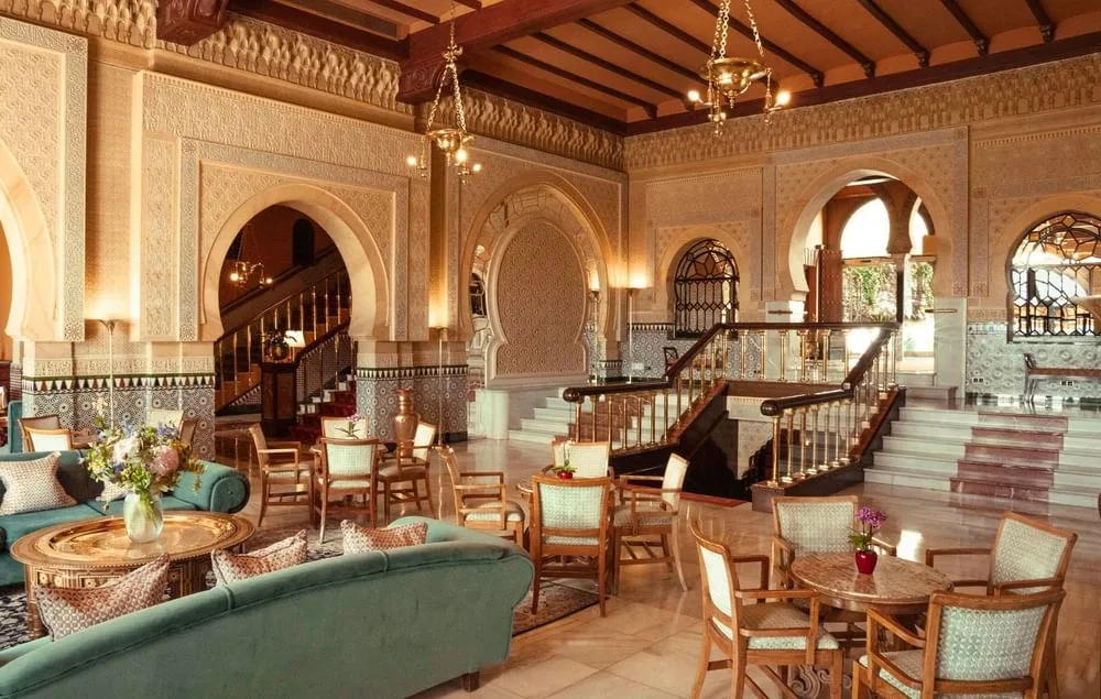 Alhambra Palace Hotel — 7