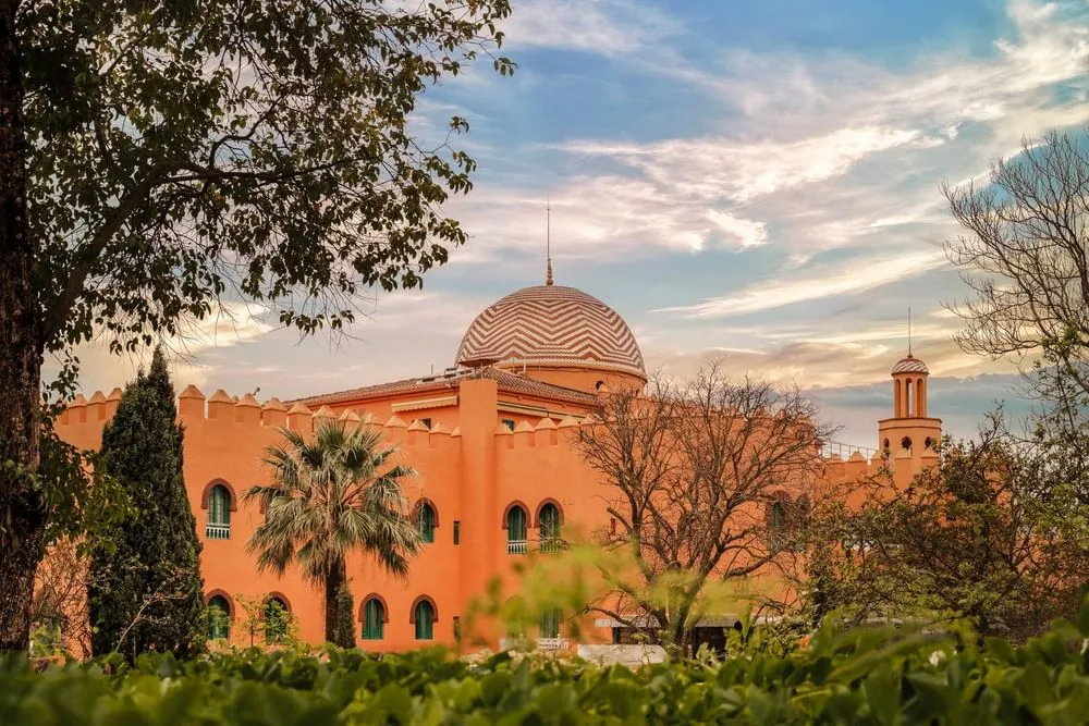 Alhambra Palace Hotel — 11