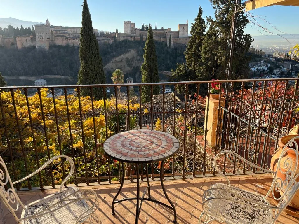 La Casa Juan Ranas — 15