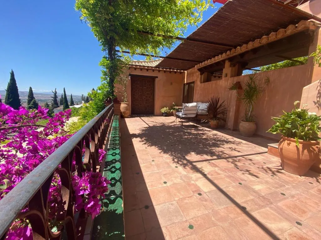 La Casa Juan Ranas — 12