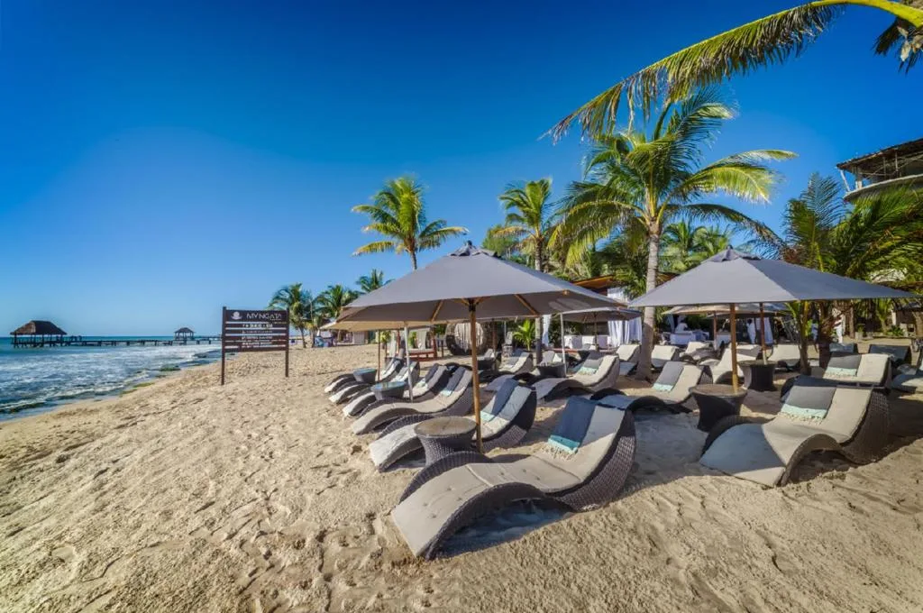Mvngata Beach Hotel — 16