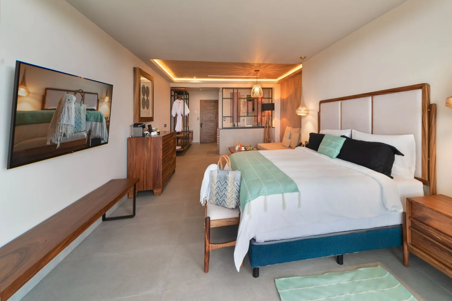 Mvngata Beach Hotel — 1