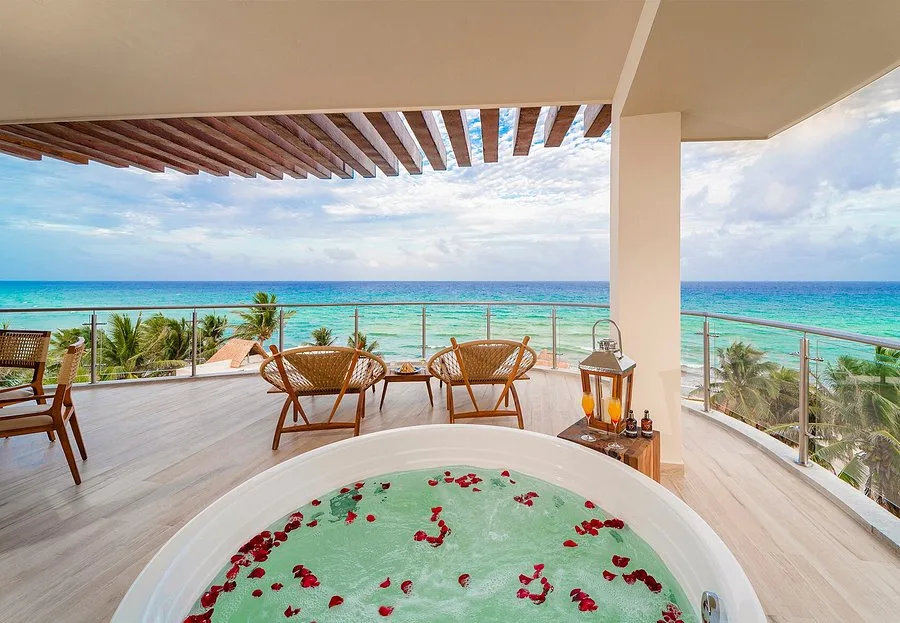 Mvngata Beach Hotel — 10