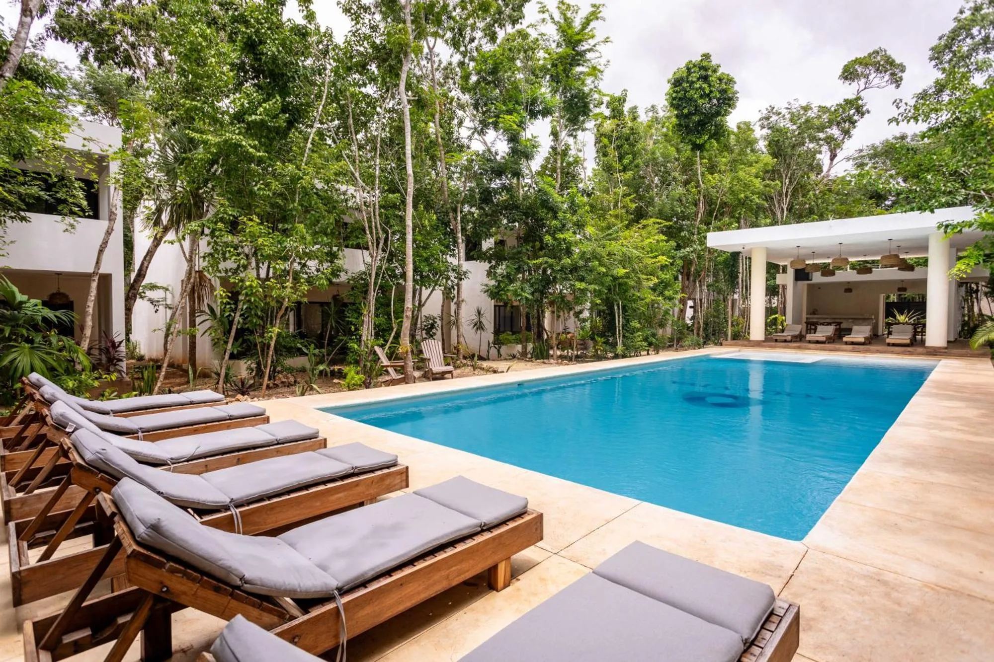 Aqua Viva Beach club — 3