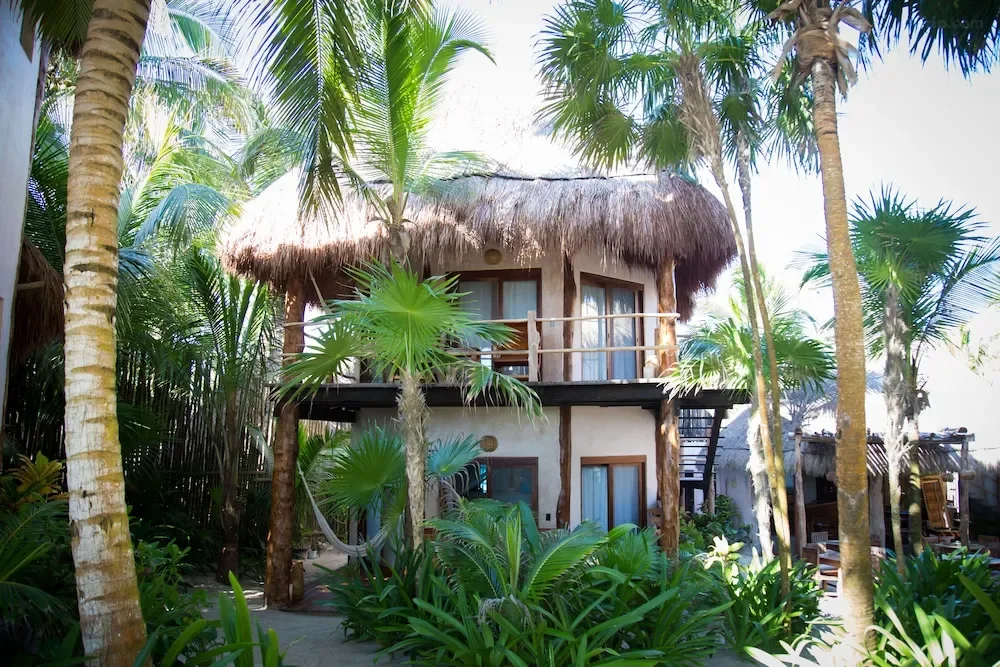 ENCANTADA TULUM — 3