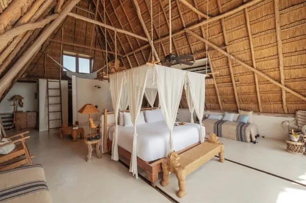 La Valise Tulum — 2