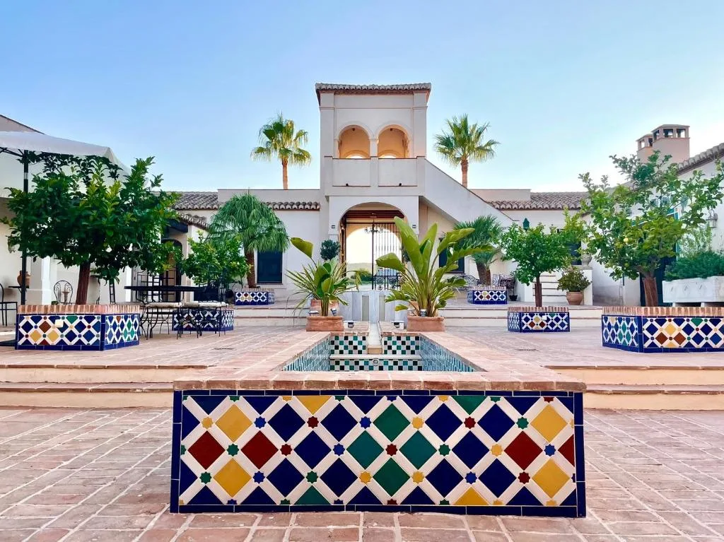 La Esperanza Hotel — 12