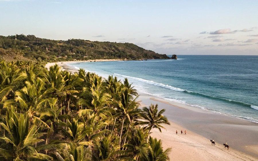 NIHI Sumba — 14