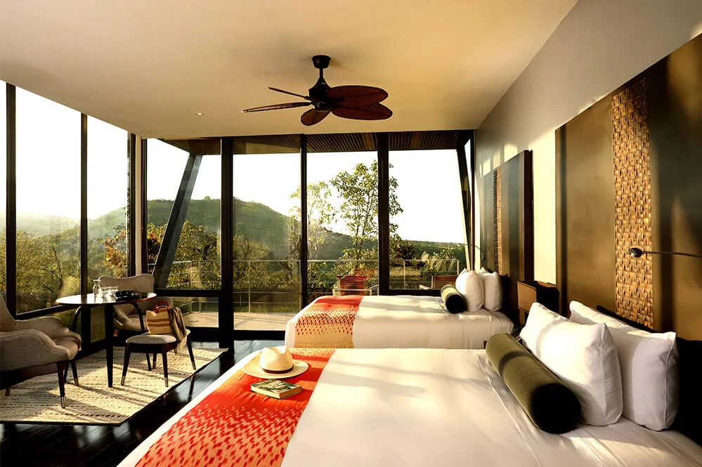 Pikaia Lodge — 17