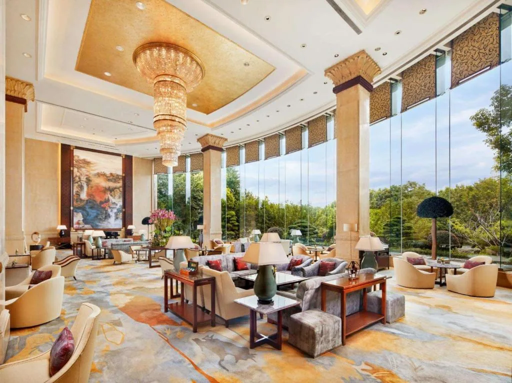 Shangri-La Shanghai — 15