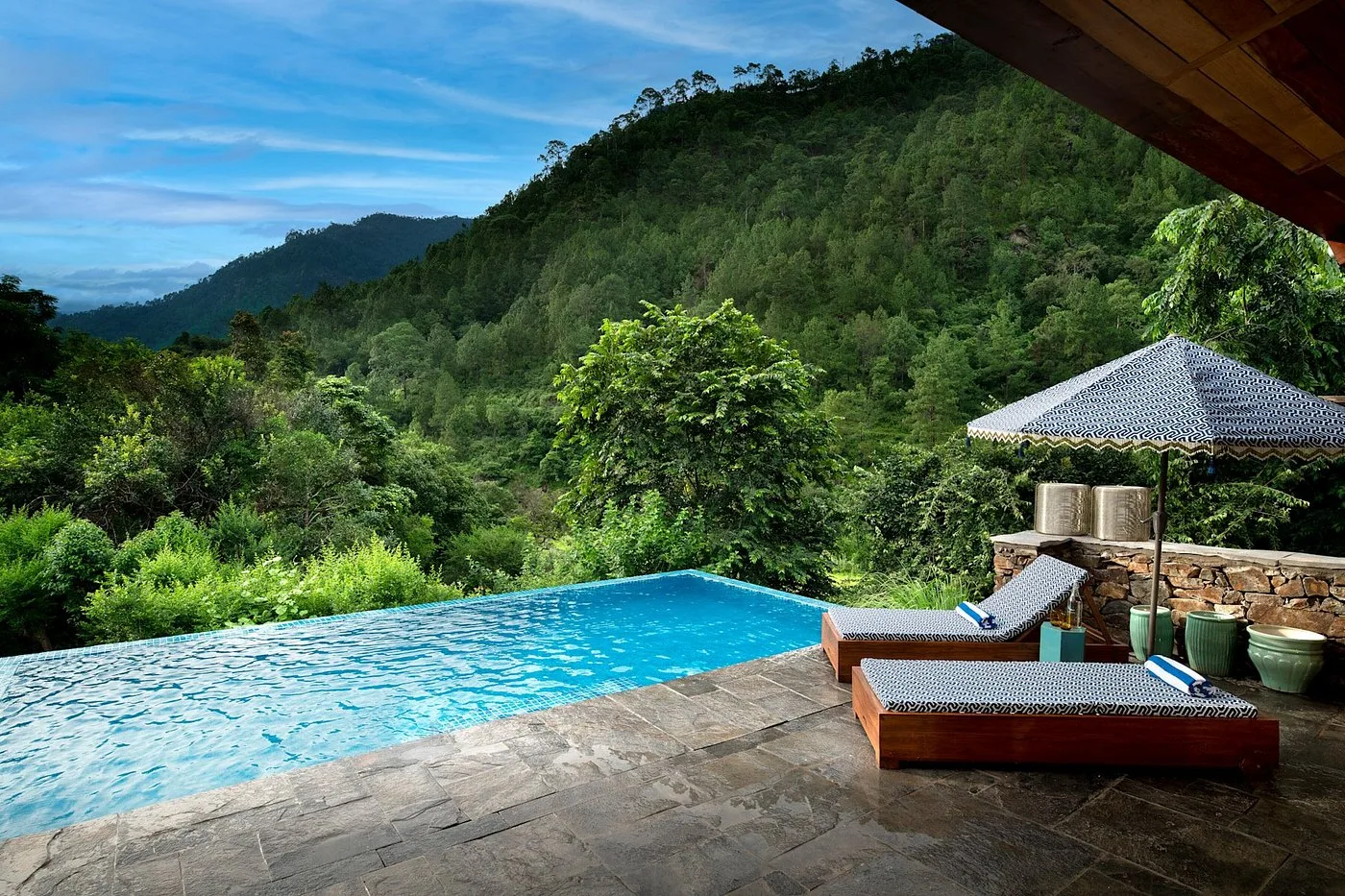 &Beyond Punakha River Lodge — 17