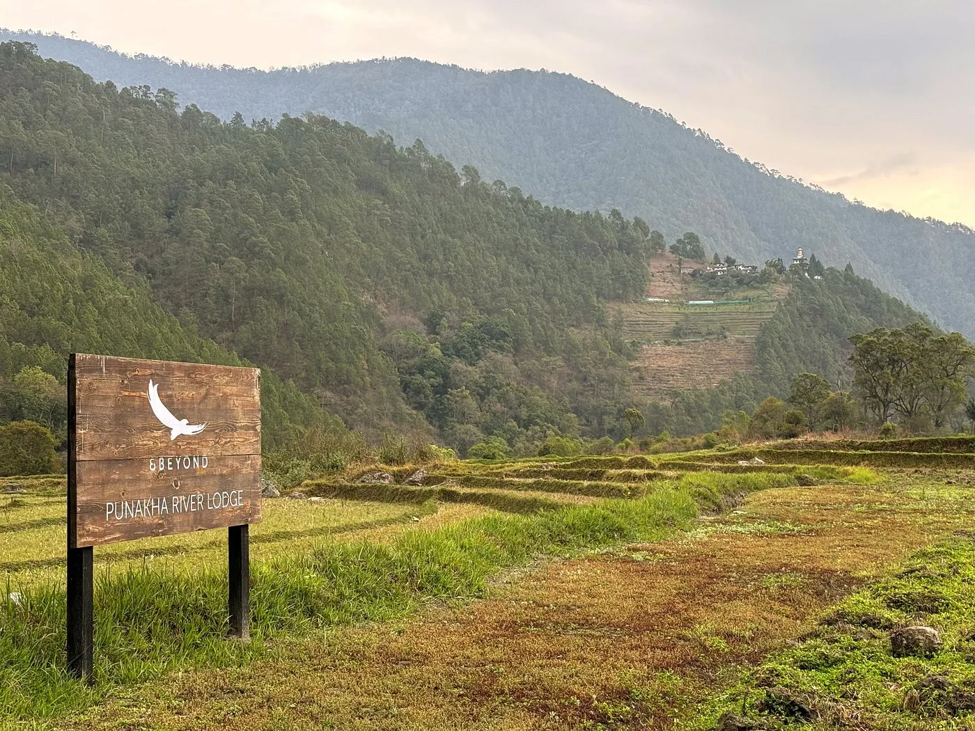 &Beyond Punakha River Lodge — 1