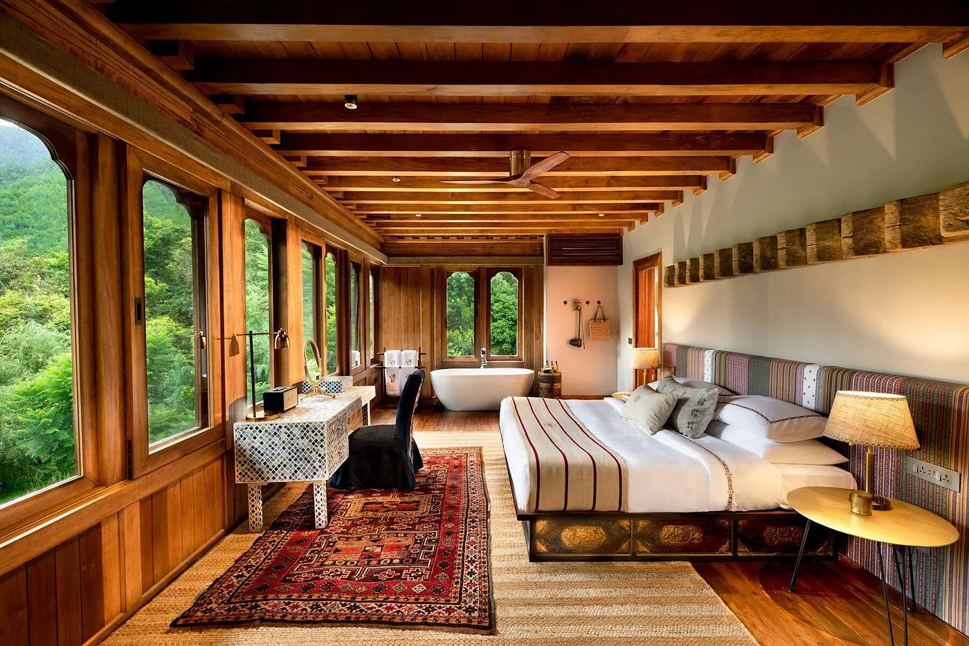 &Beyond Punakha River Lodge — 9