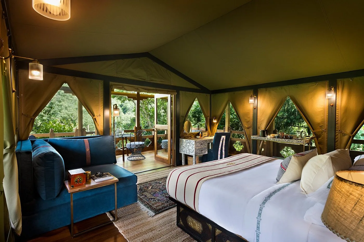 &Beyond Punakha River Lodge — 12